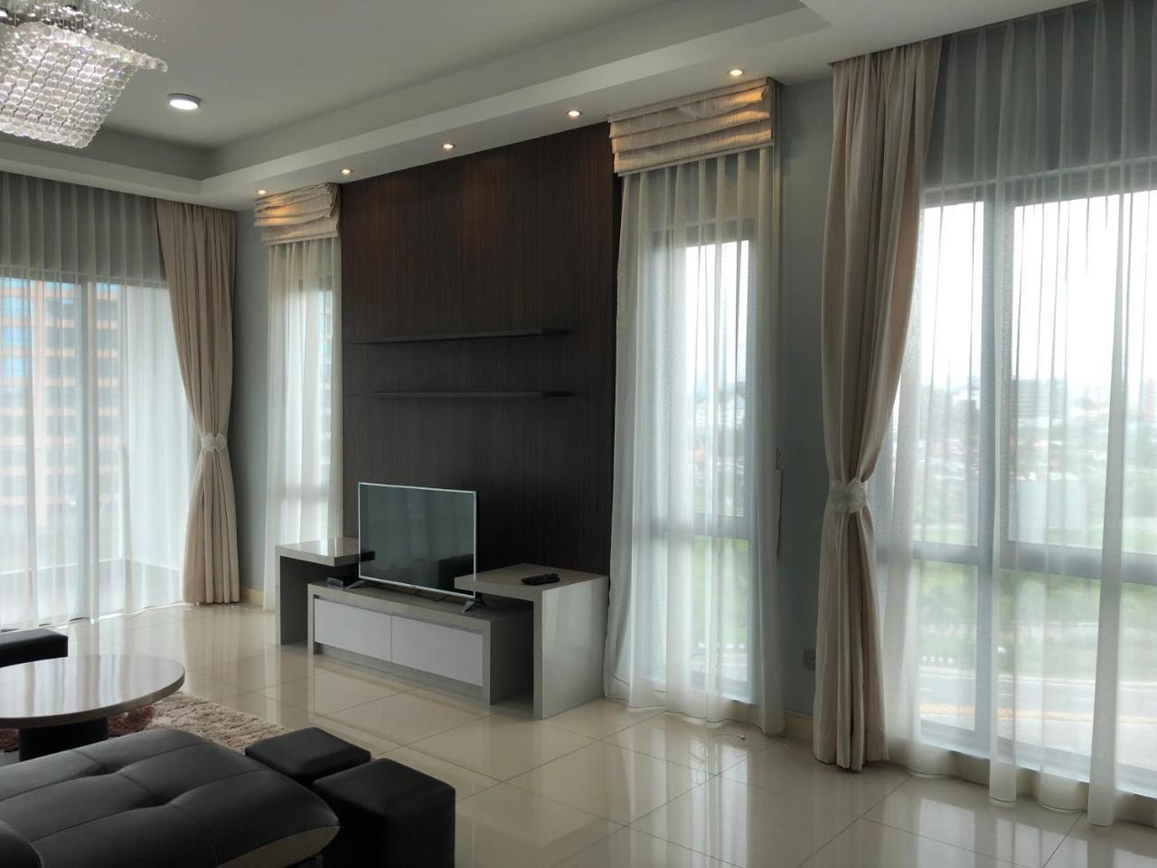 The Loft Imago Apartment Kota Kinabalu Exterior photo